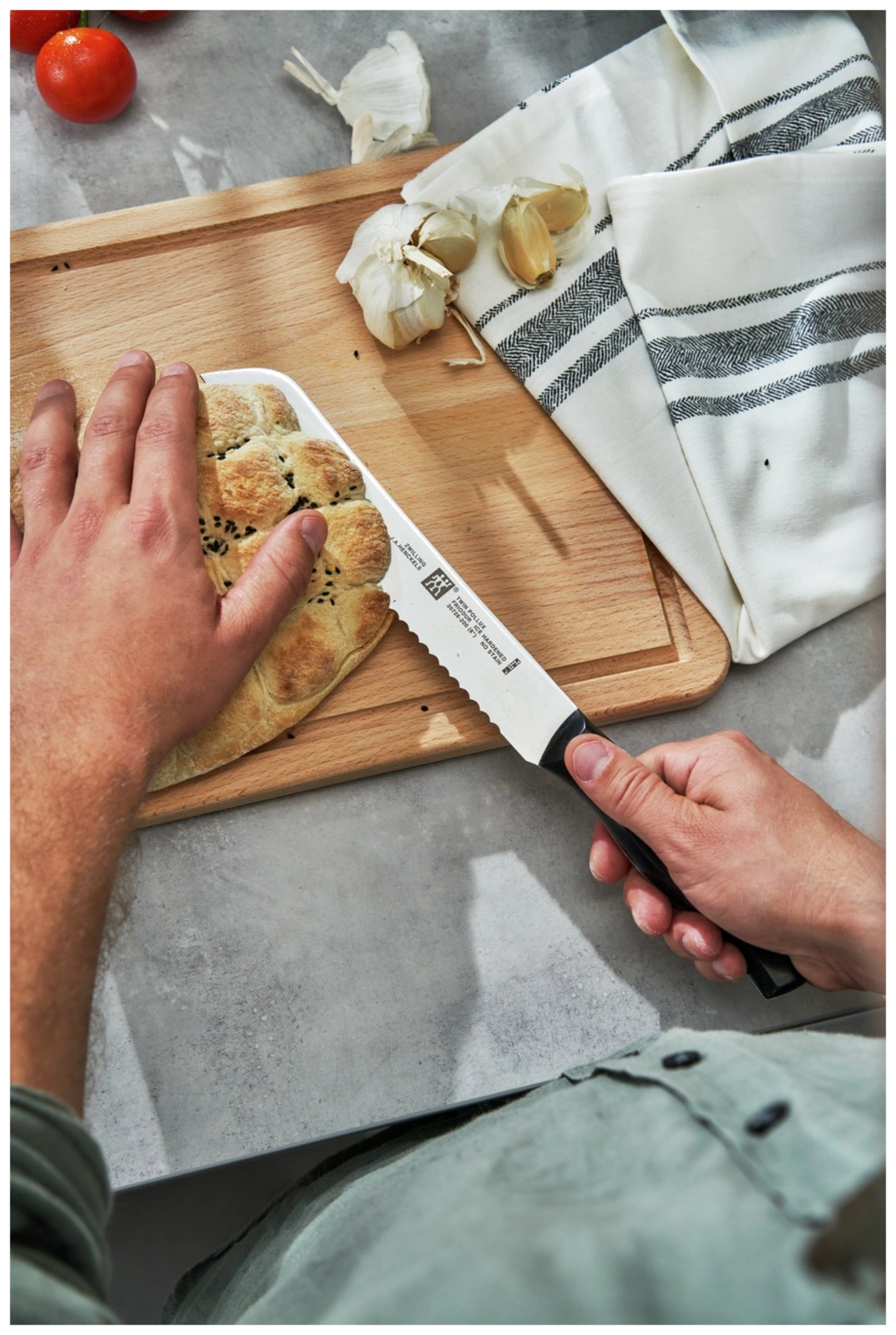 Signature Brotmesser