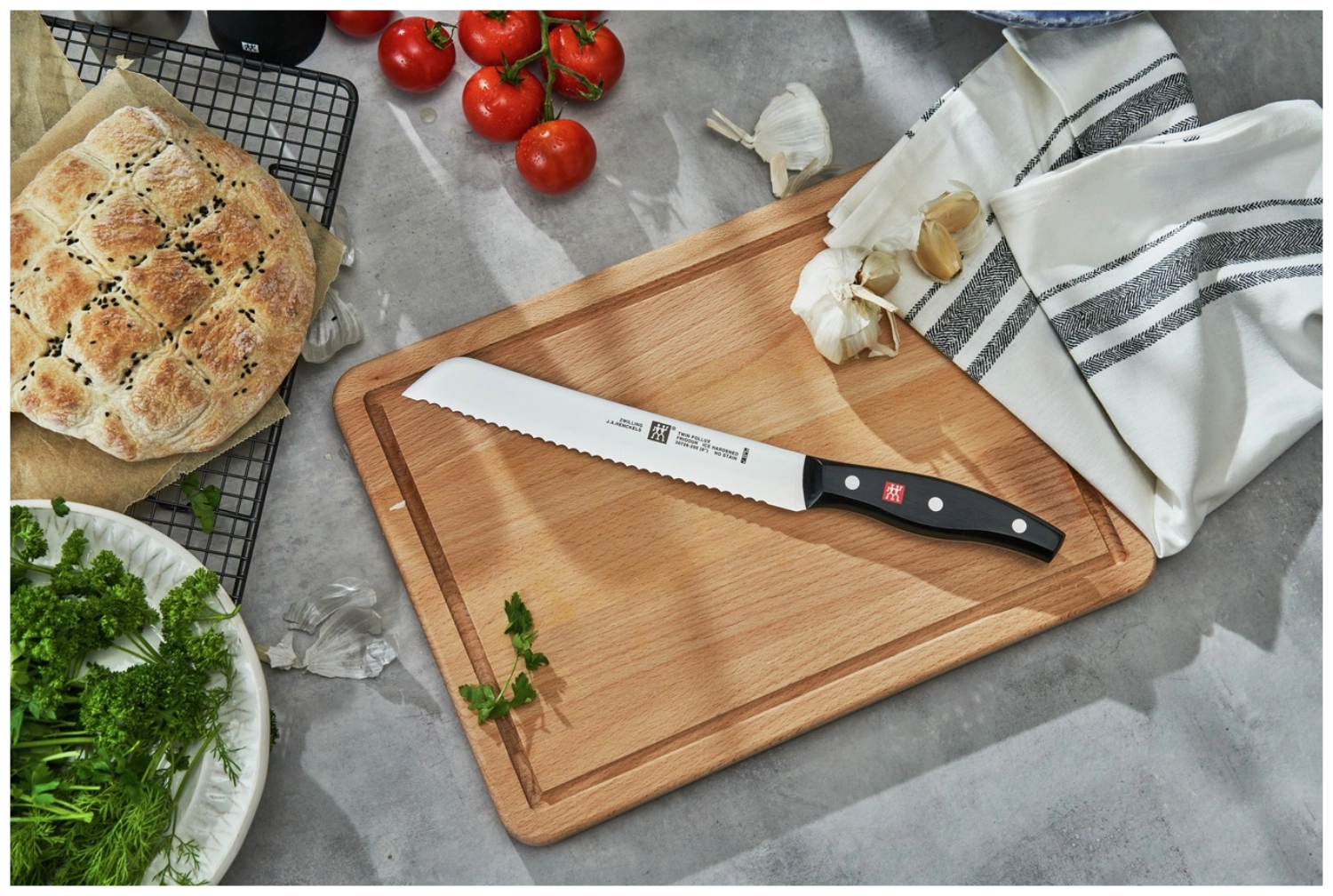 Signature Brotmesser