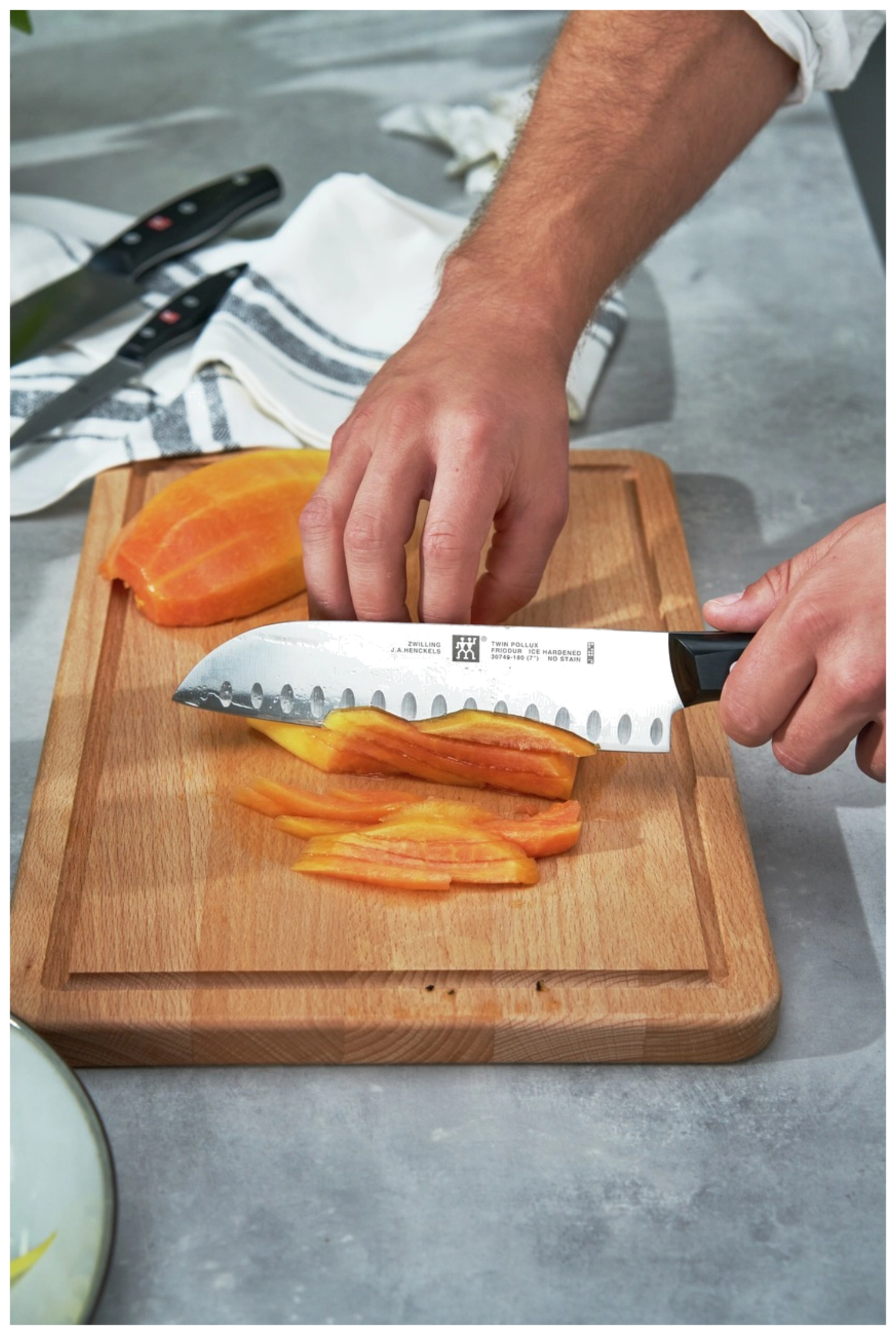 Signature Santoku